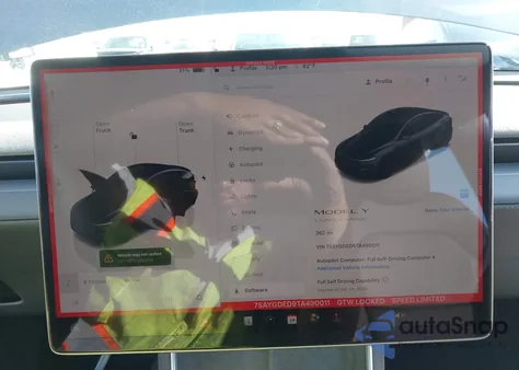 2026 Tesla Model Y Long Range Dual Motor All-Wheel Drive из США, поврежденный, VIN 7SAYGDED9TA490011